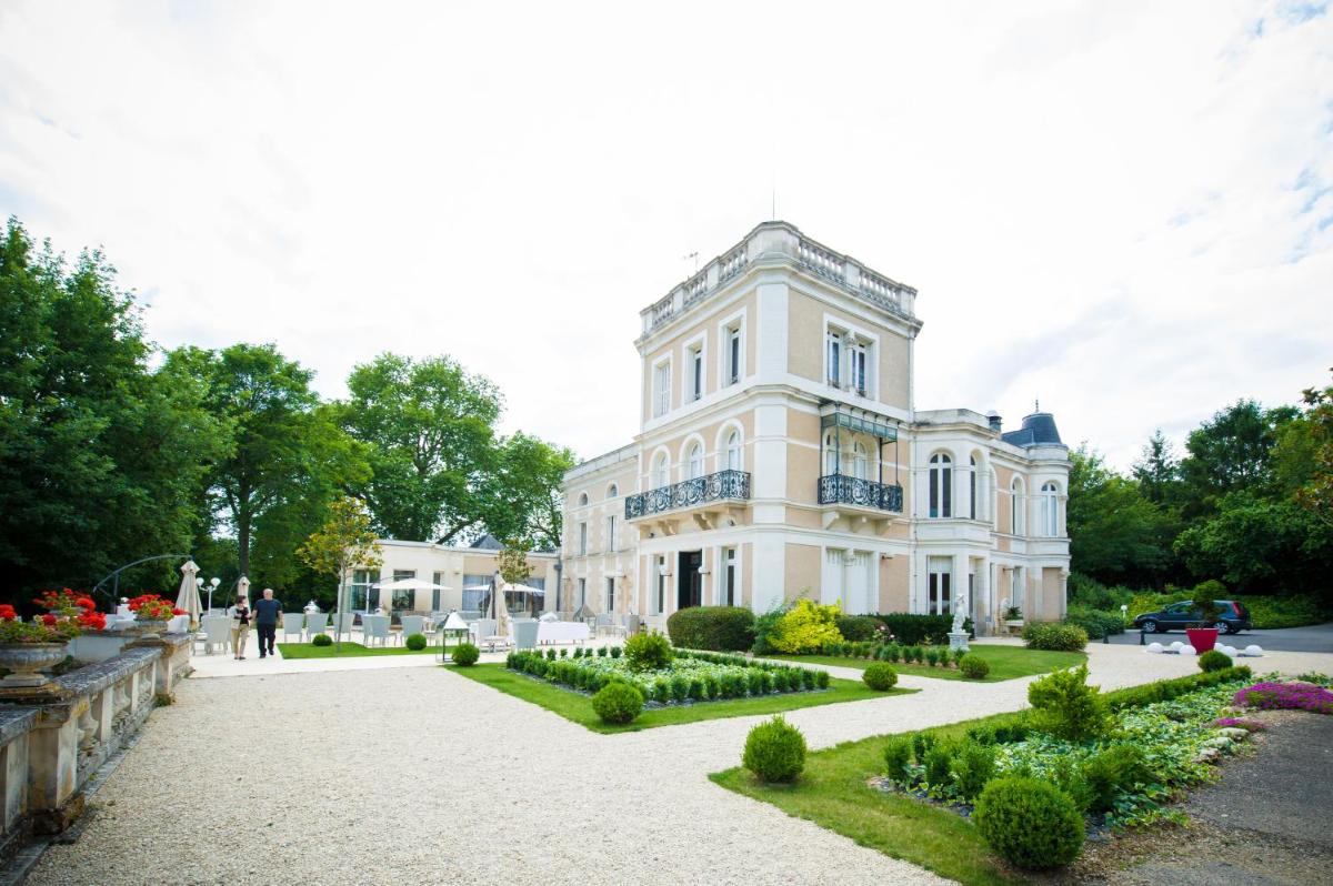 Jardin de l'établissement Chateau du Clos de la Ribaudiere - Teritoria