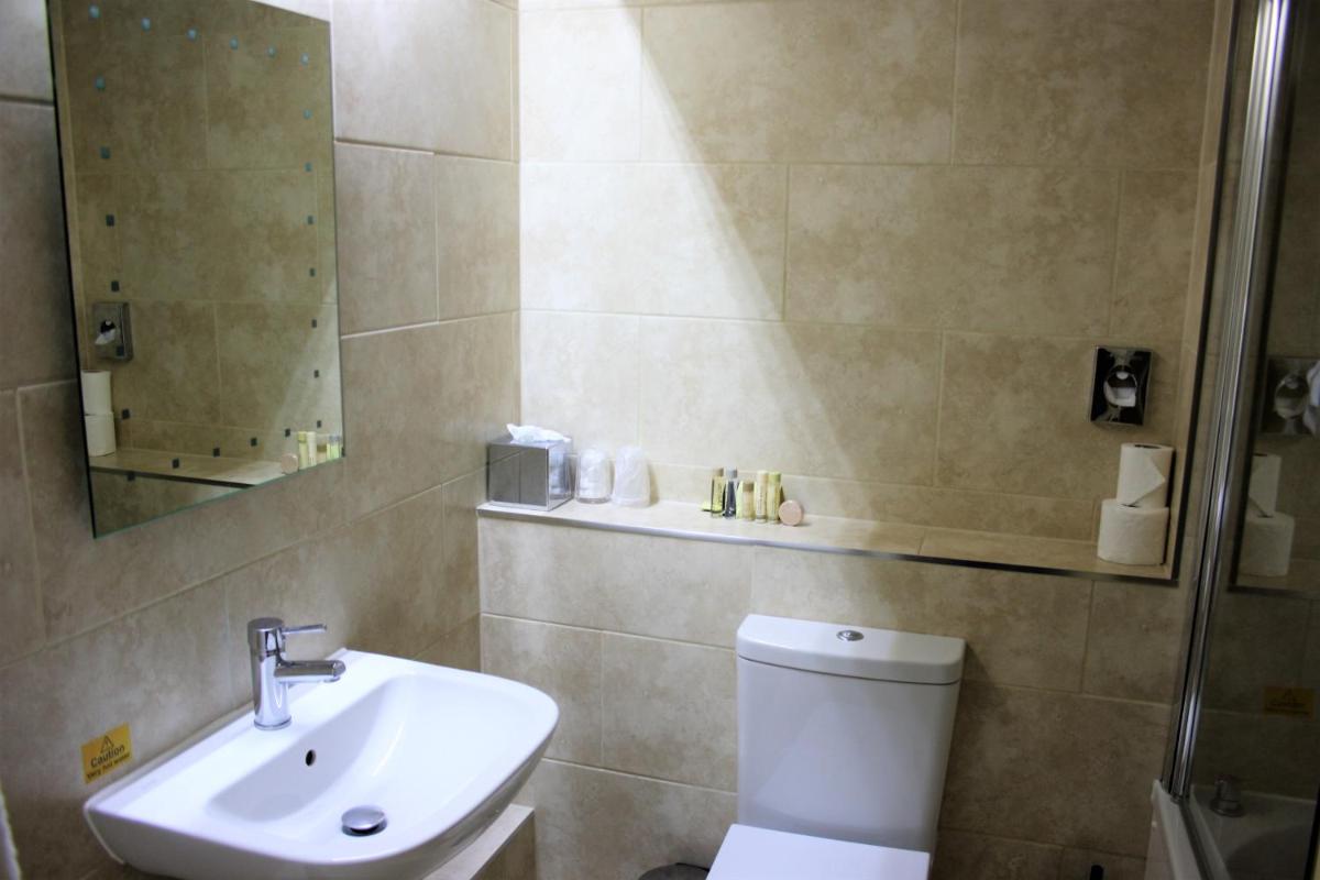 Thanington Hotel - Housity
