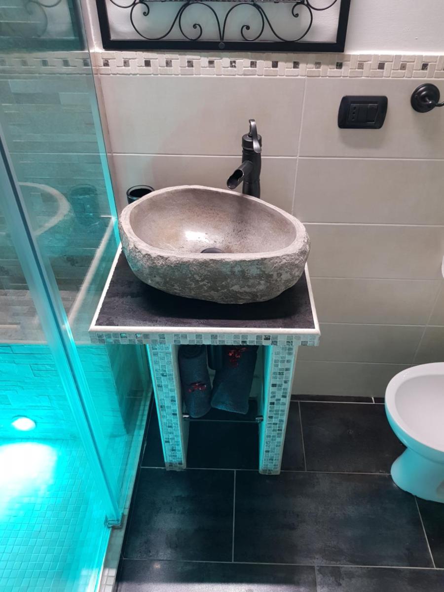 Suite in Milano Certosa Station - Housity