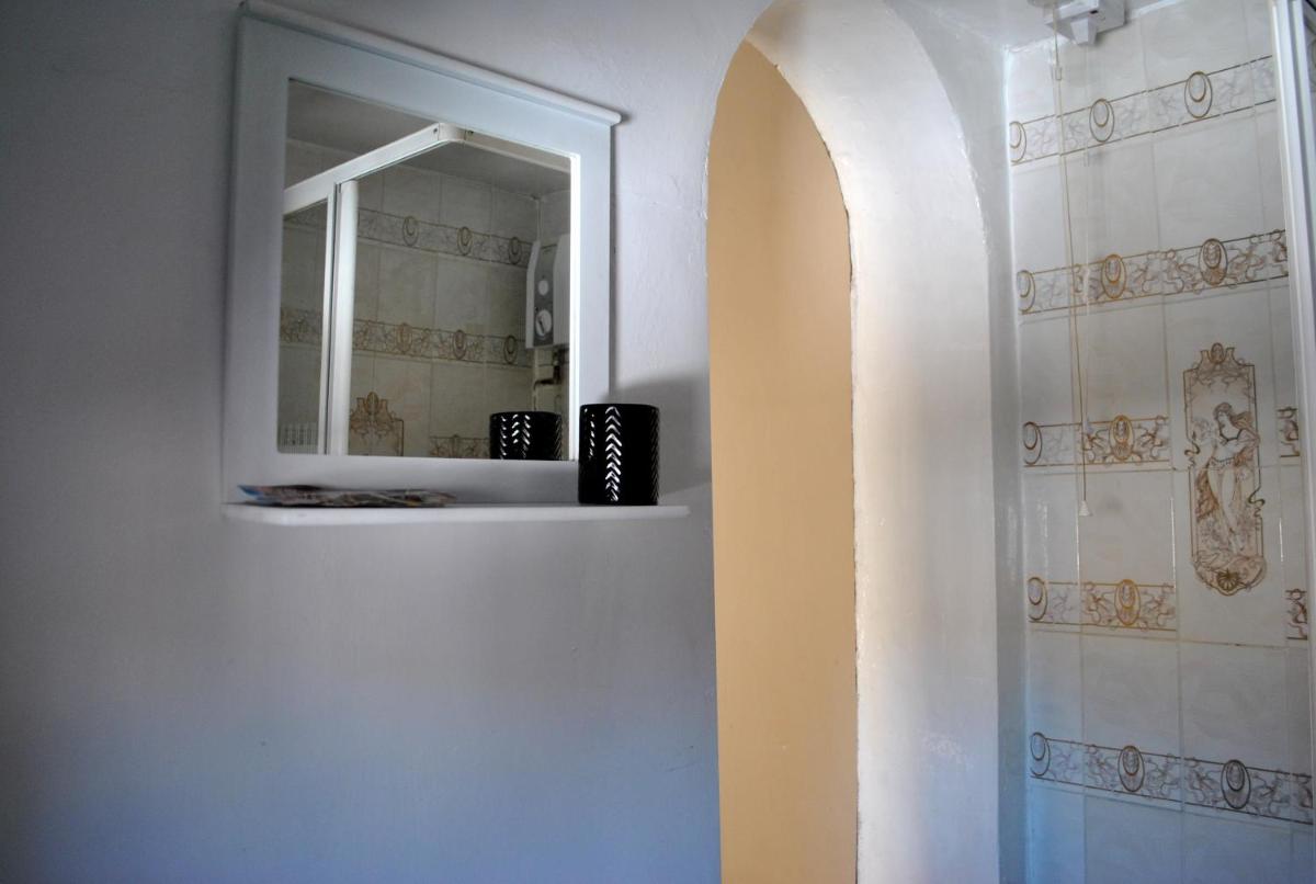 Amber Guesthouse - Housity