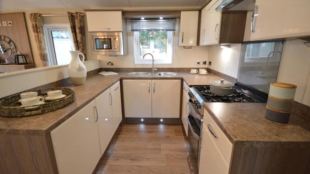Avon Beach Lodge - Housity