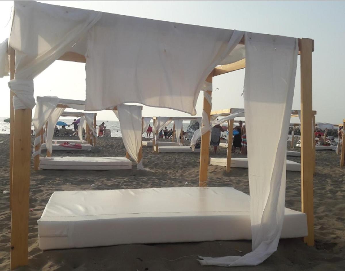Hotel Mazafran - Housity