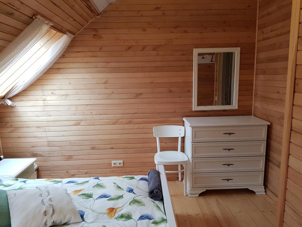 Guest House Ziedkalni - Housity
