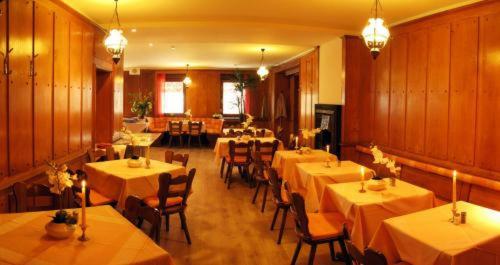 Hotel 4 Hufen - Housity