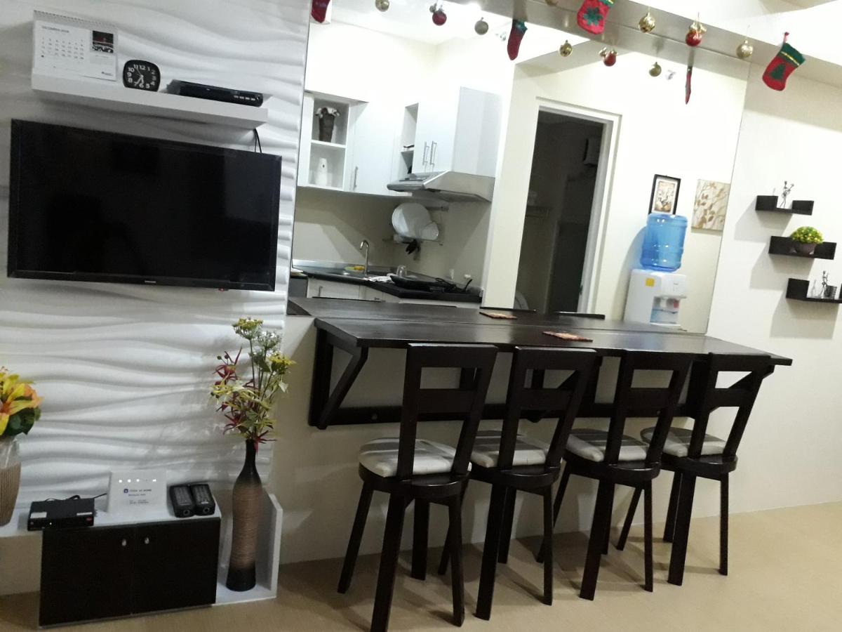 Cozy Studio Unit at Davao City Downtown Area - Hizvo