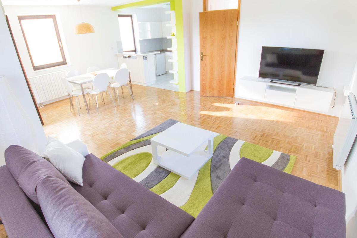 D&J house - Housity