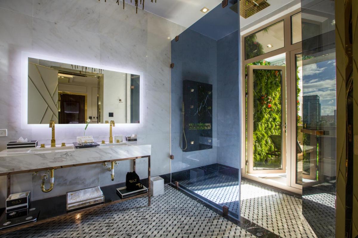 O:LV Fifty Five Hotel - Adults Only - Housity