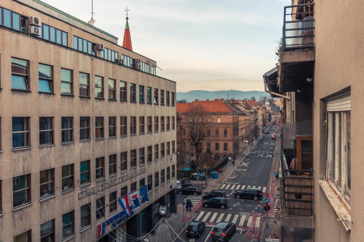 Apartment Lana - Housity