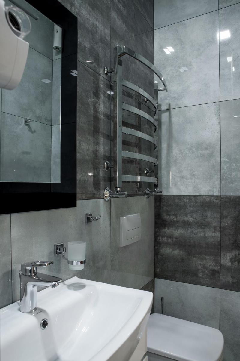 Mini Hotel Barvy Lvova on Hnatyuka St. - Housity