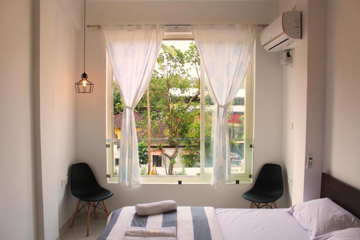 Comfy gateway in Vagator with pool F-106 - Housity