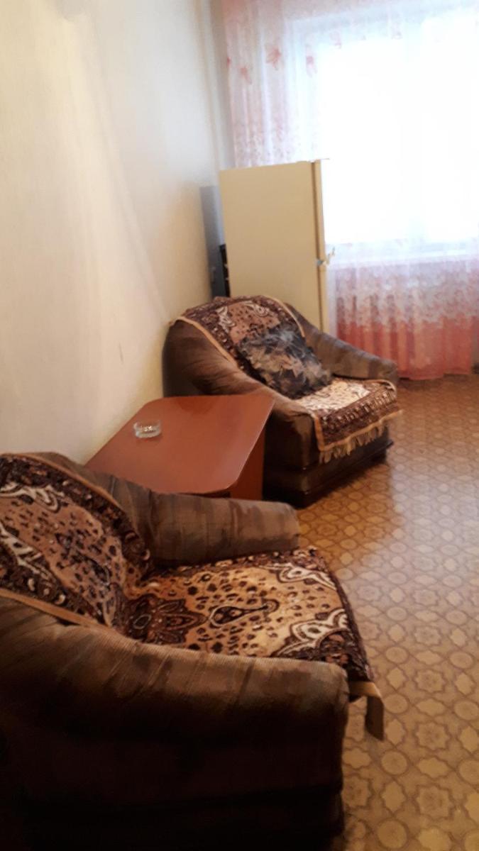 Apartment on Stroiteley 19 - Housity