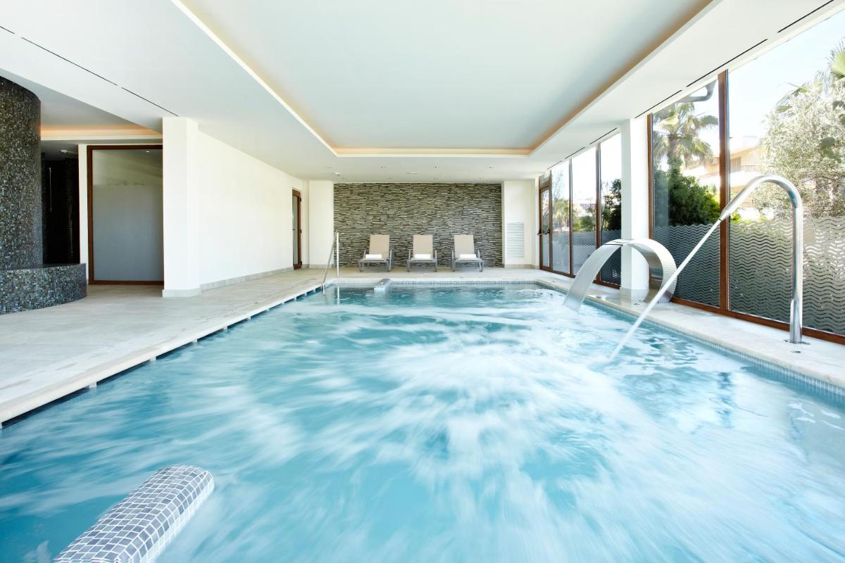 Piscina en o cerca de Grupotel Montecarlo