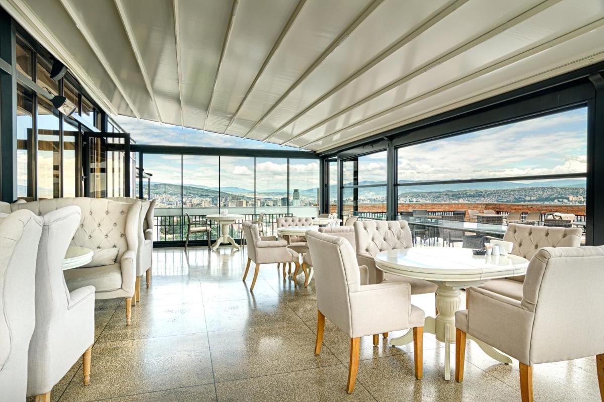 The Terrace Boutique Hotel - Housity