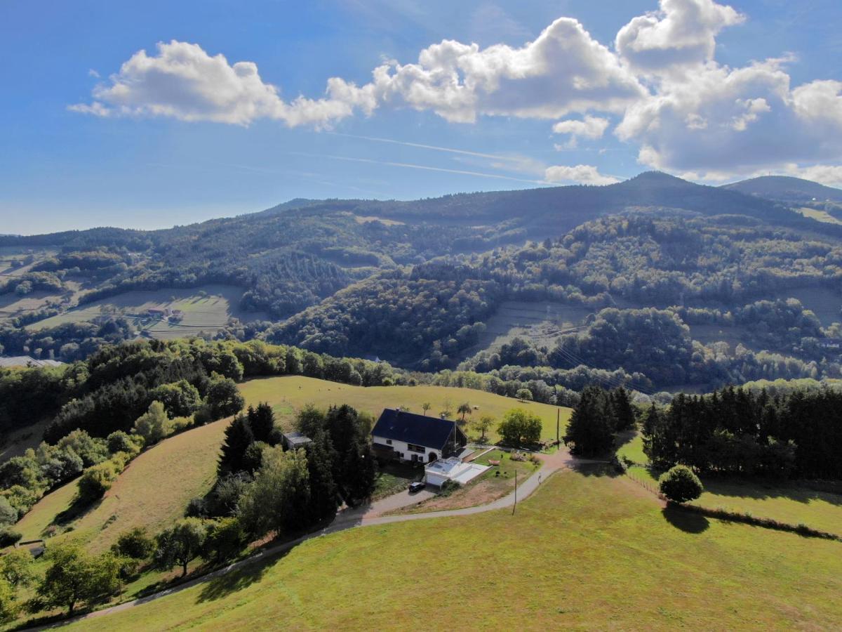 La Colline Du Baa - Maison d'hôtes d'exception - Housity