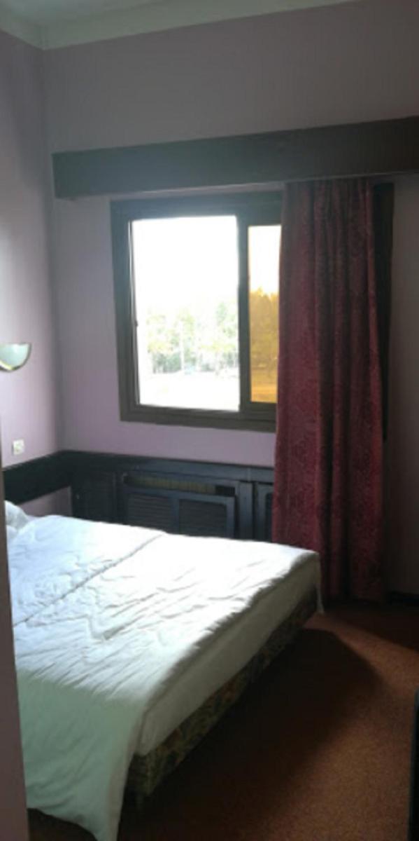 Hotel De L'aeroport - Housity