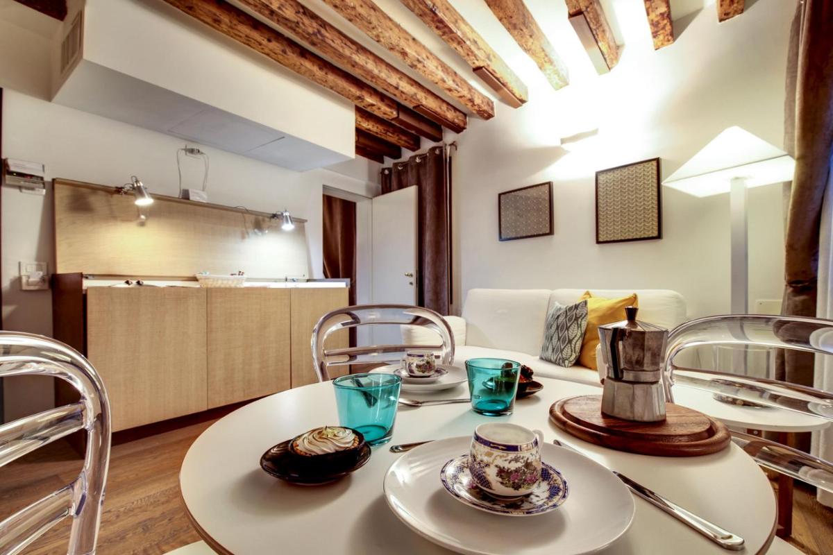 Suitetrails - Modern Apartment In Venice Gf