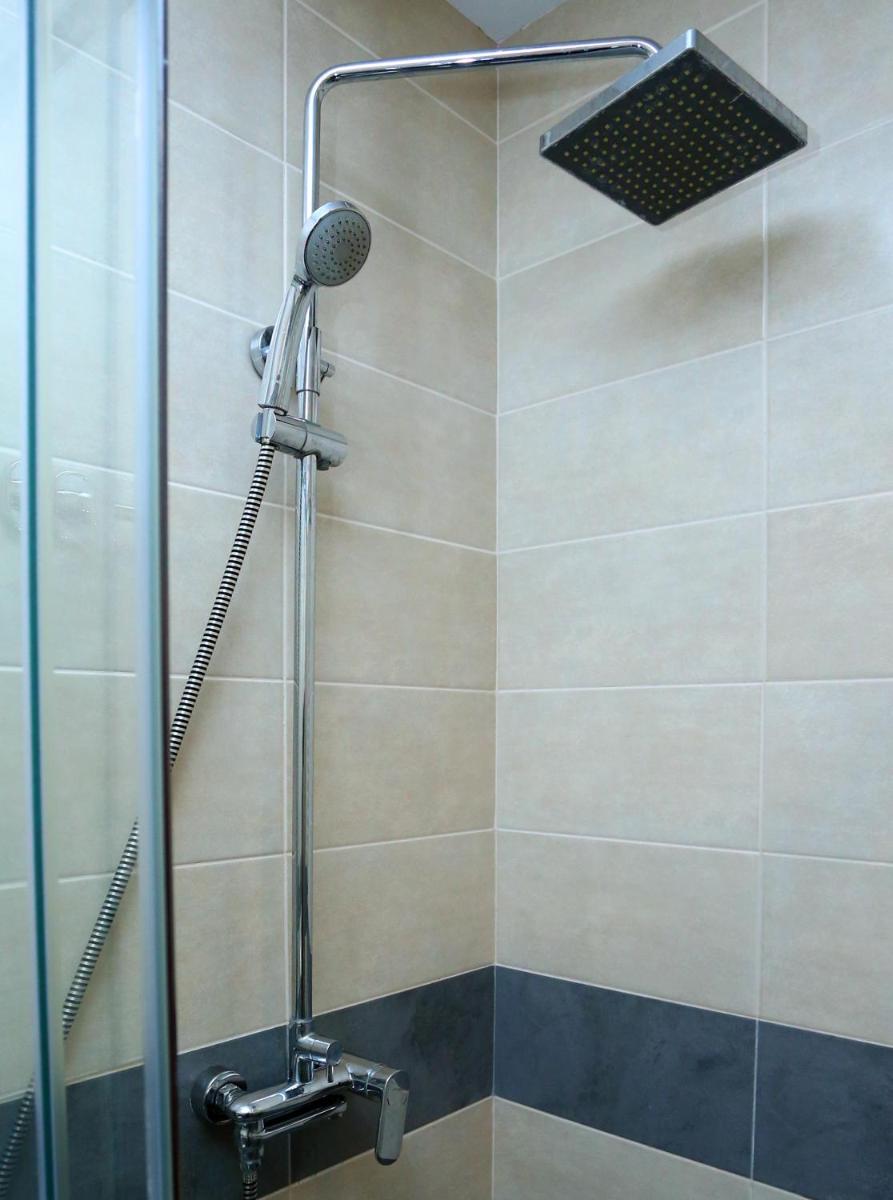Apartment on Alexandr Kazbegi 25 - Housity