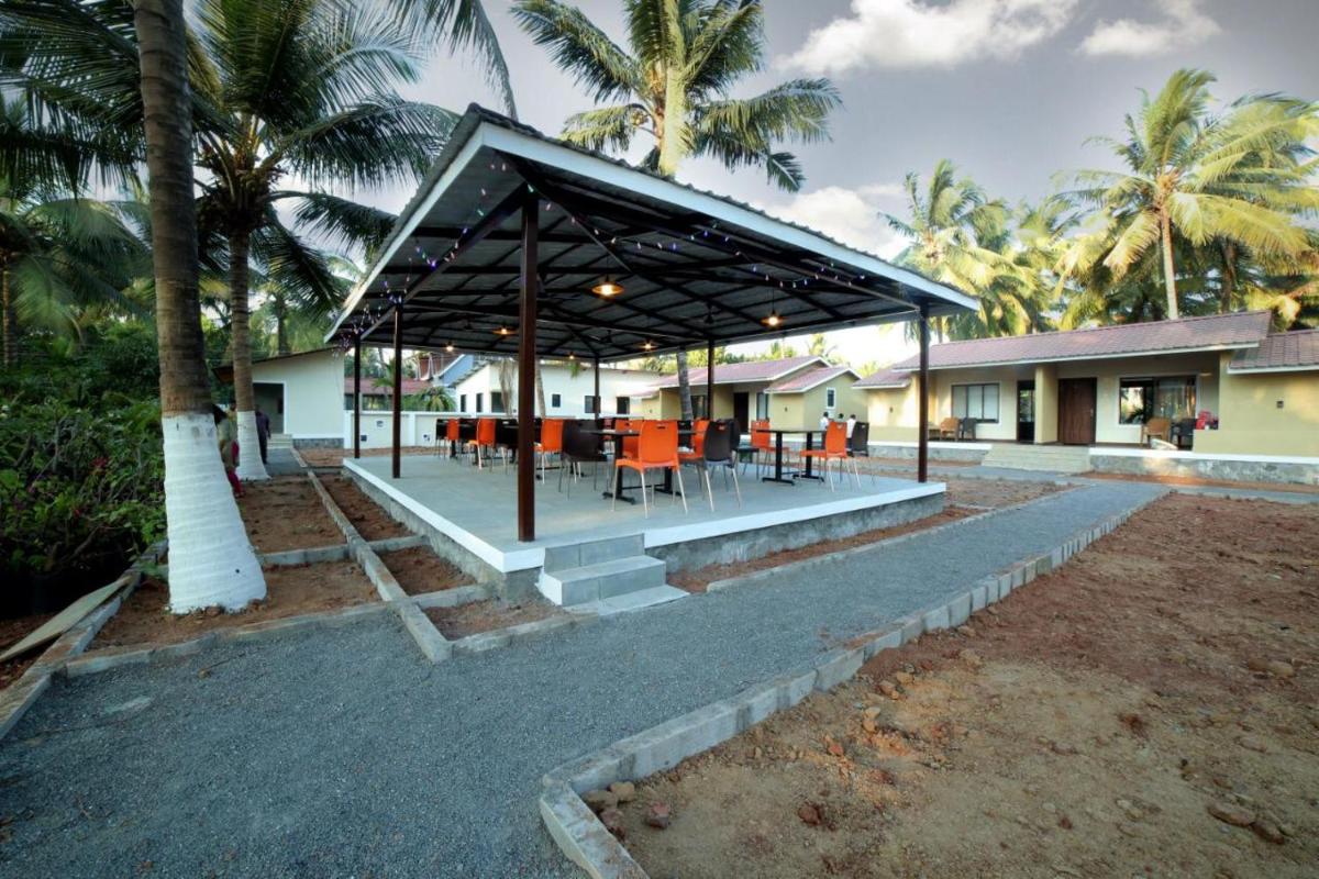 Suitetrails - Kapil's Beach Resort