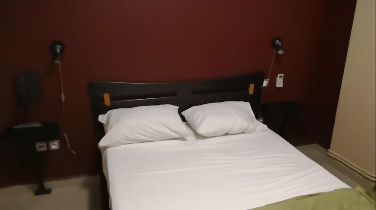 Suitetrails - Roza Hotel