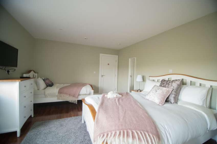 West Haven House - Housity