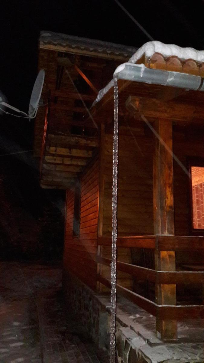 Hunor-Magor Vendégház - Housity
