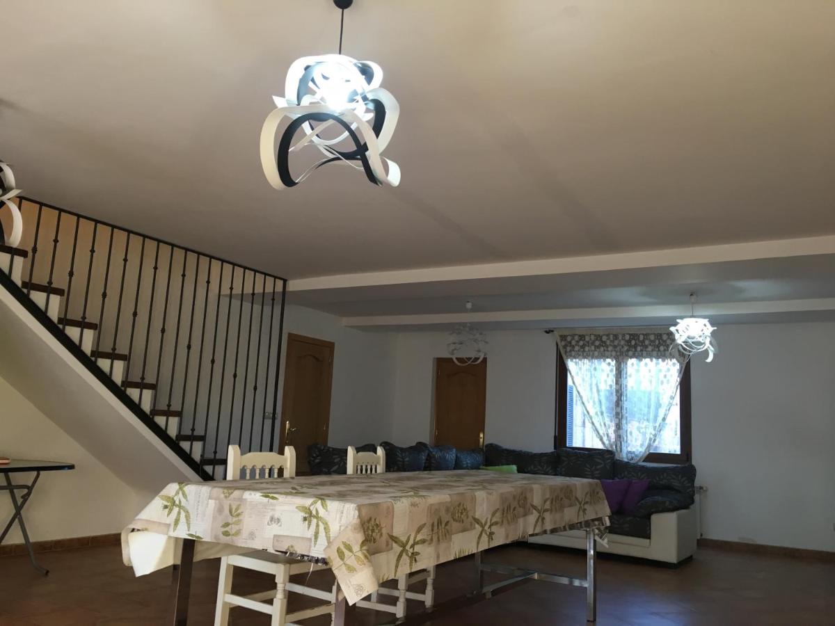 The Rustic and Welcoming House - Housity