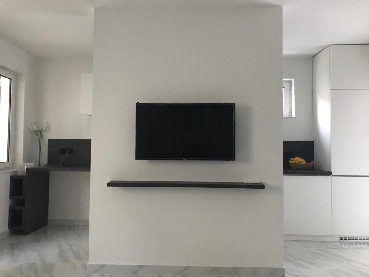 Casa Bianca - Housity