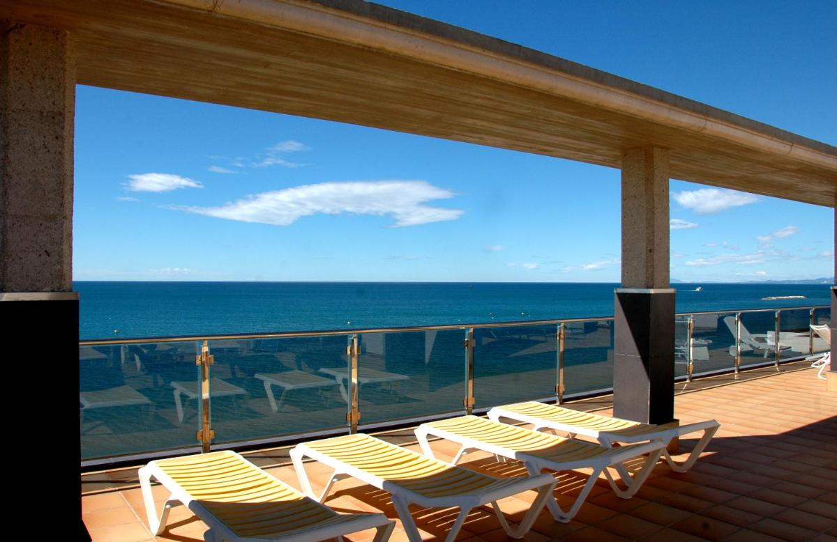 Apartamentos las Palmas VII Family only - Housity