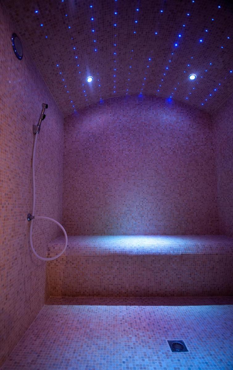 Salle de bains dans l'établissement Le Grand Hôtel Le Touquet-Paris-Plage