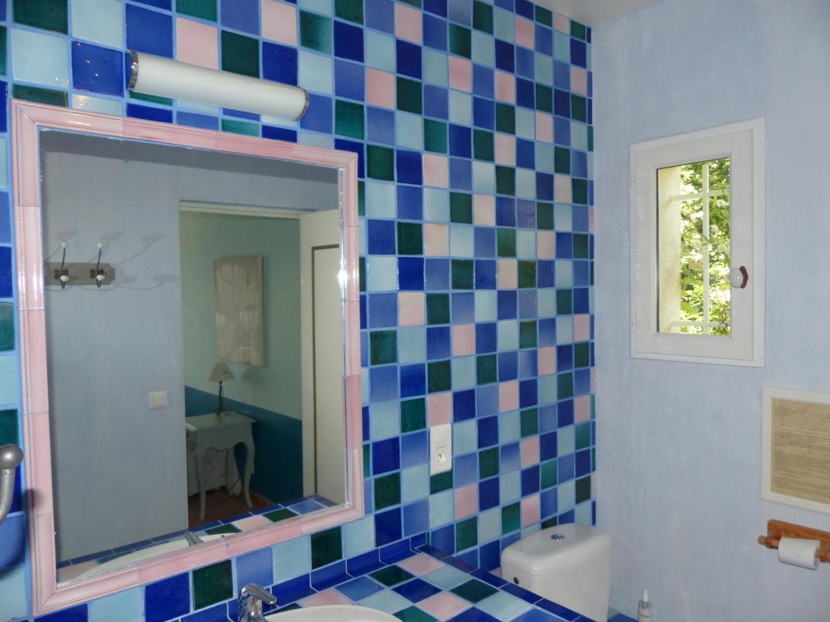 La Ferme du petit Ségriès Bed and Breakfast - Housity