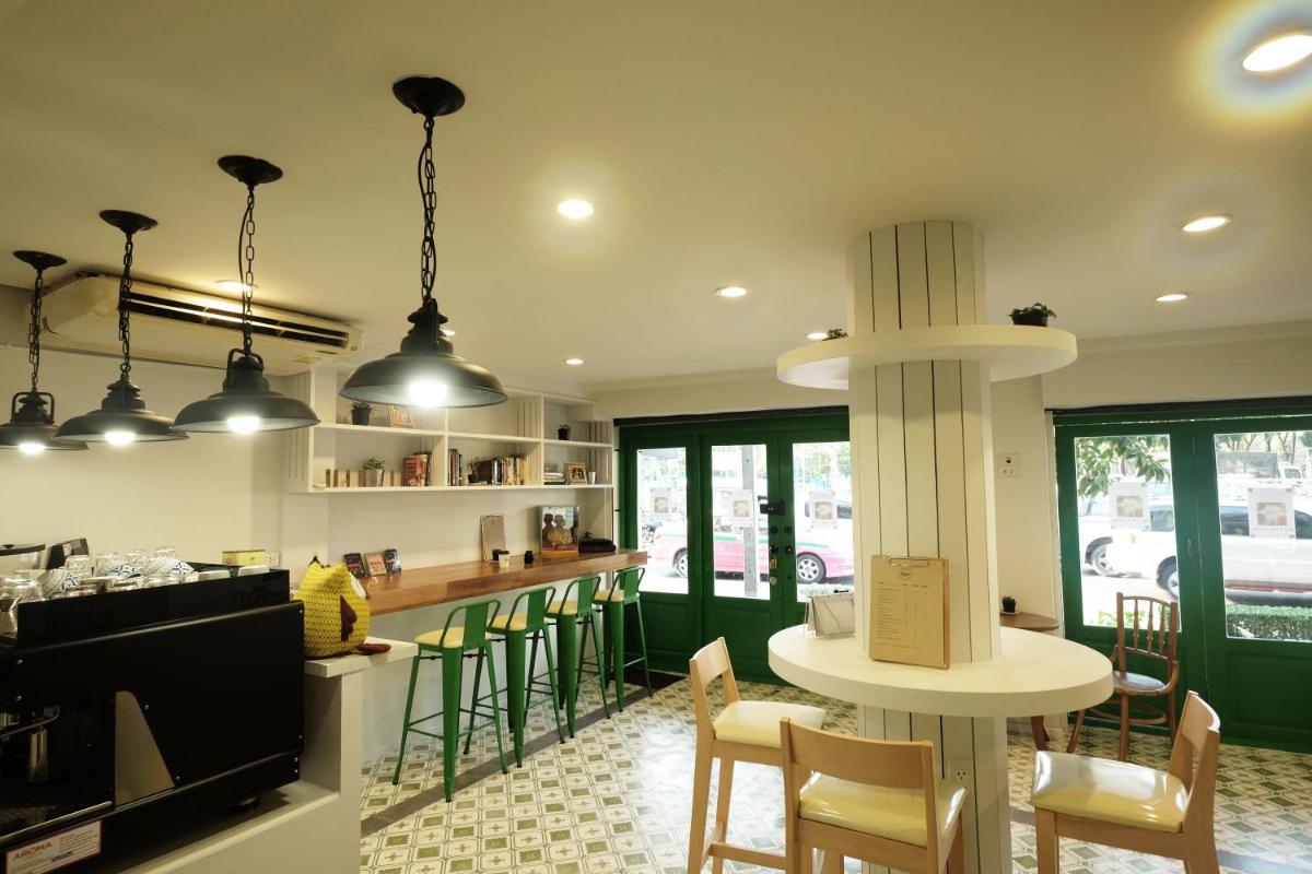 Ratana Boutique Hostel - Hizvo