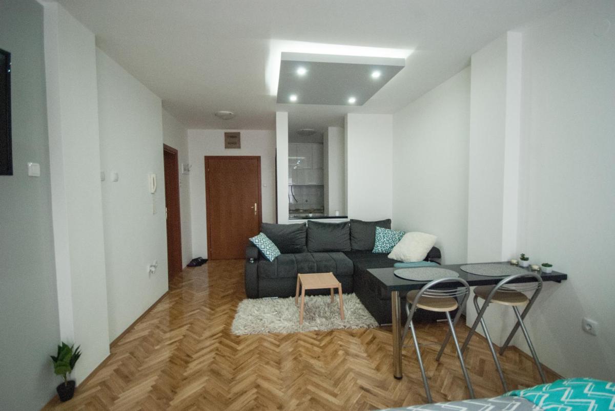 MM Lux Apartment, Novi Sad - Housity