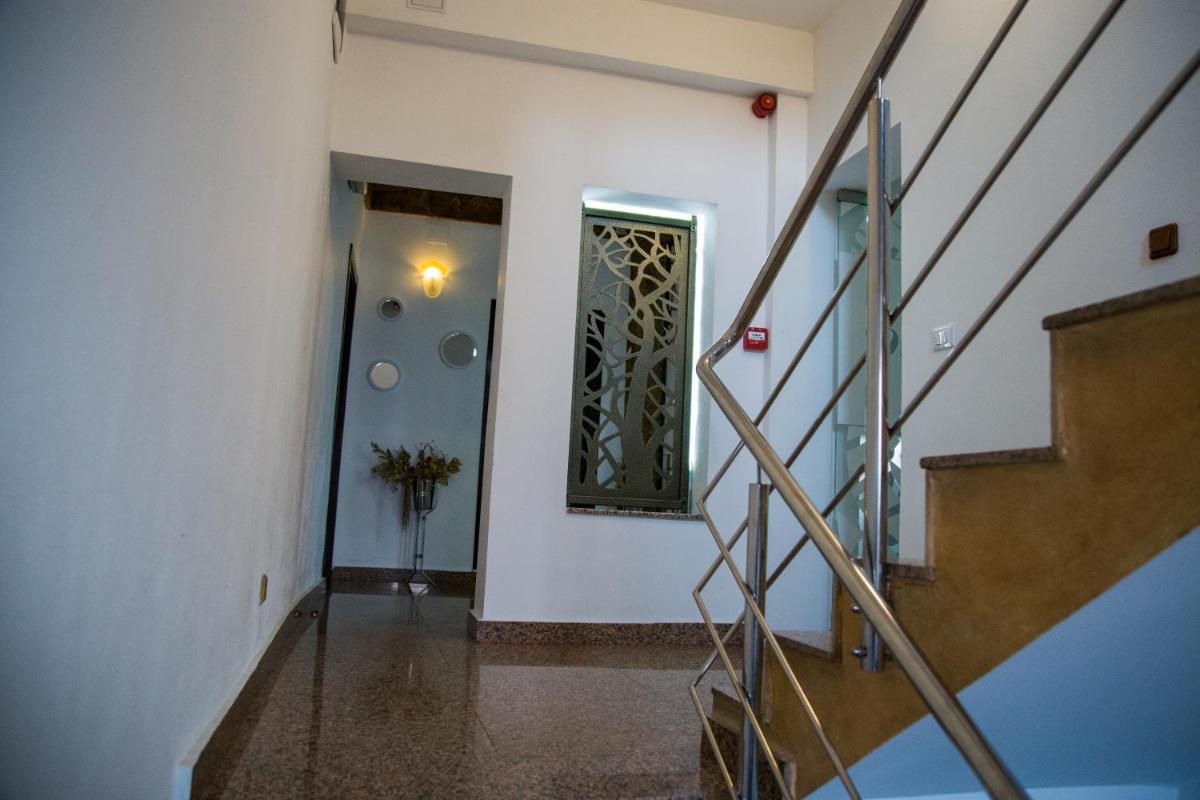 Motel Davios - Housity