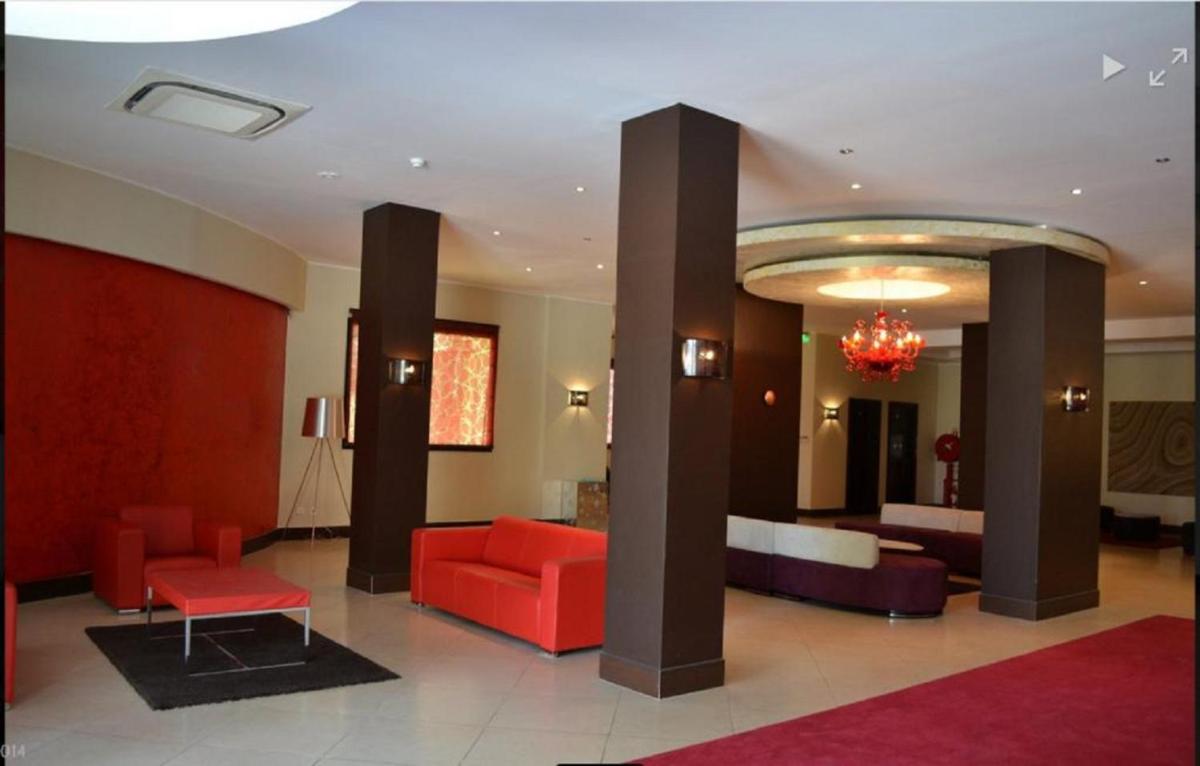 Jardy Hotel - Housity