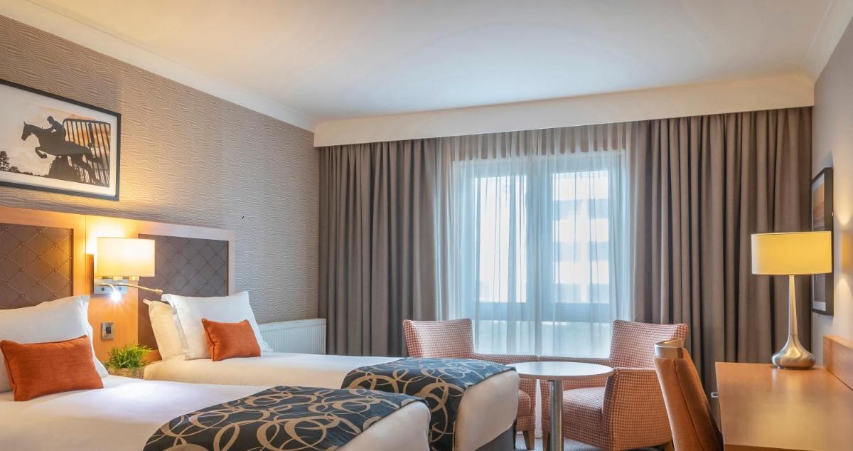 Clayton Hotel Belfast City - Housity