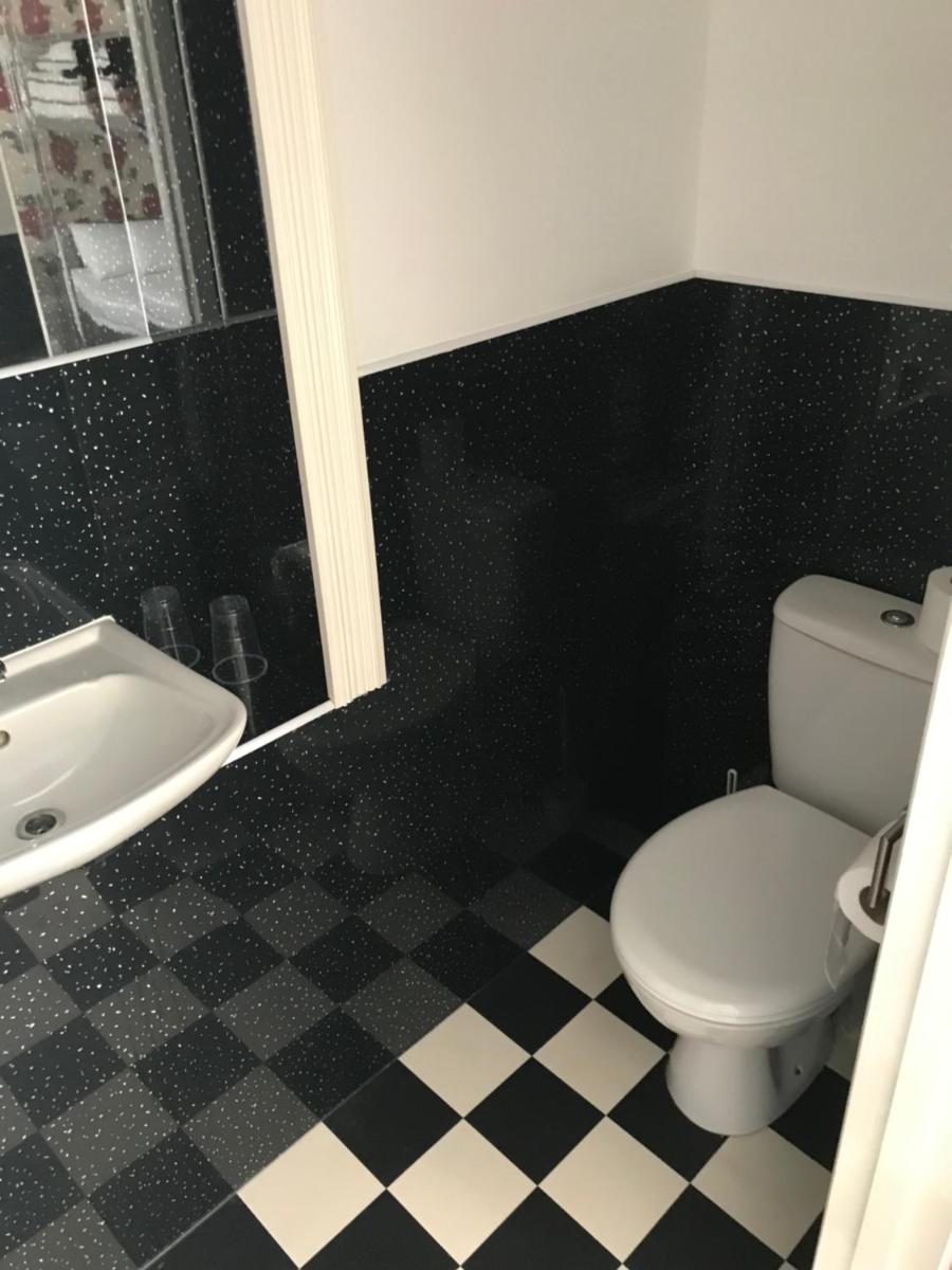 The Glenwood Hotel - Housity