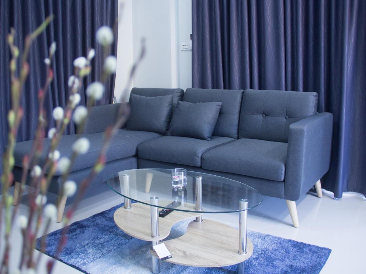 SomJai House - Housity