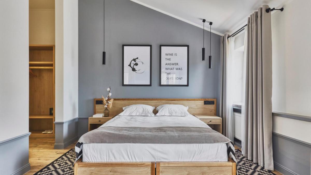 Wine&Pillow Hotel by Frapolli - Housity
