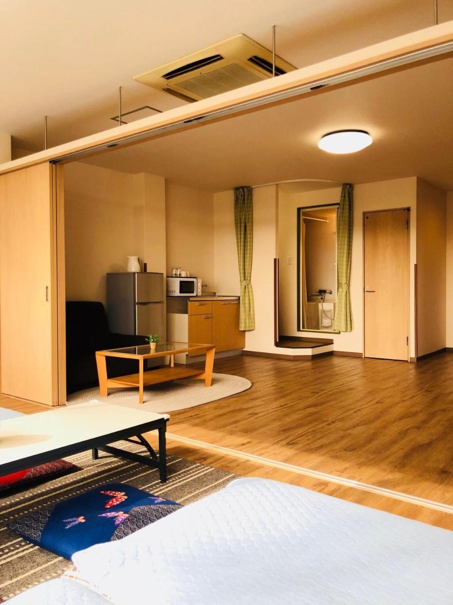 Mikawa House Osaka Castle - Housity