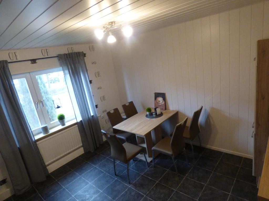 Apartmenthaus Geniusbank EL - Housity