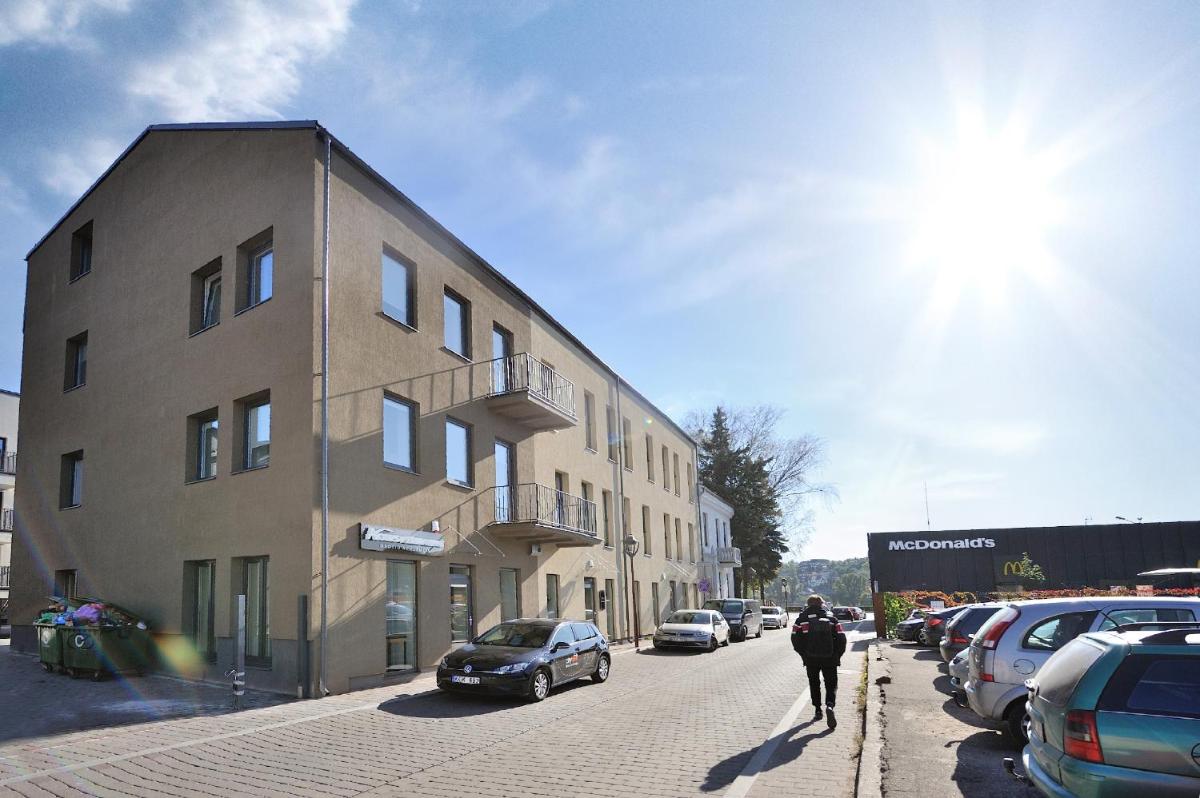 Suitetrails - Stylish 1BD Apartment in Old Town by Hostlovers