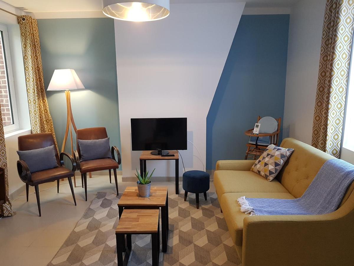 Les Bruyeres - Housity