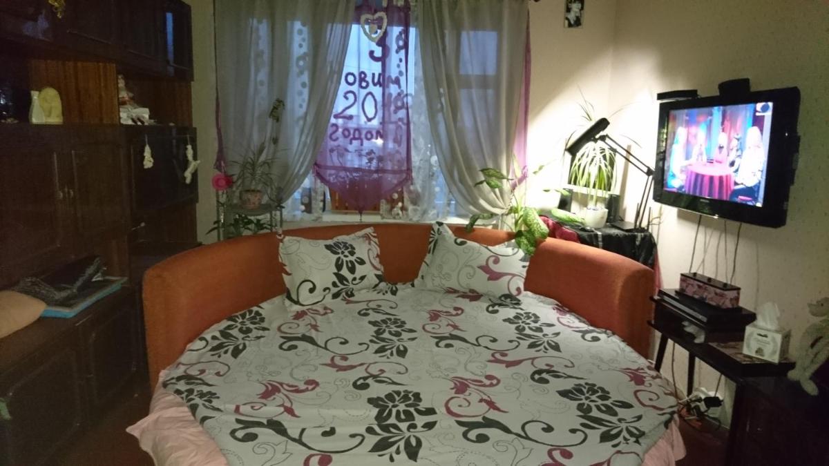 Apartment on Raisy Okipnoi 5 - Housity
