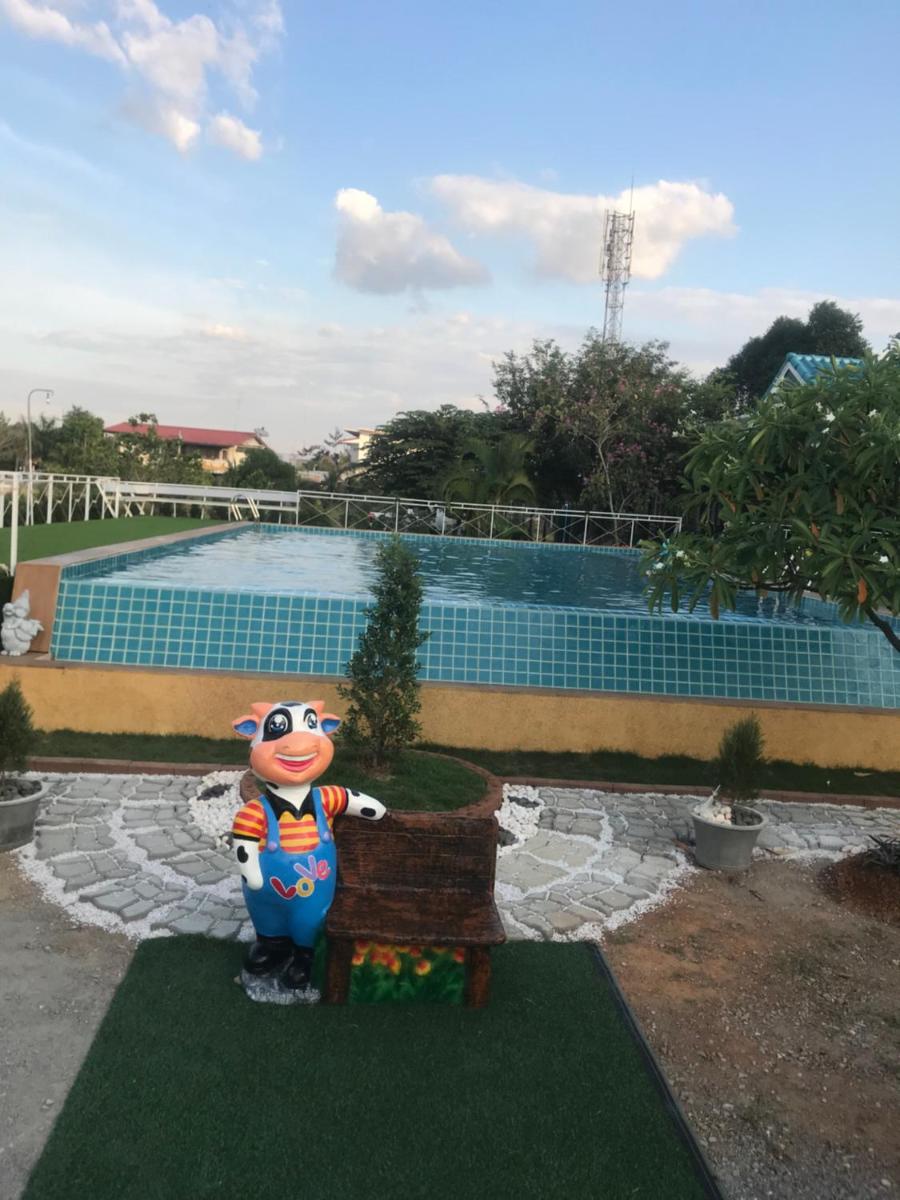 Sangtong Beach Resort - Housity