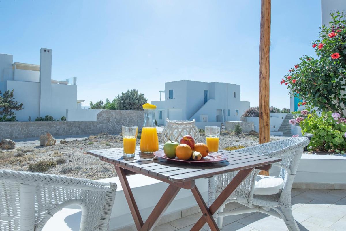 Niriides Studios - Housity