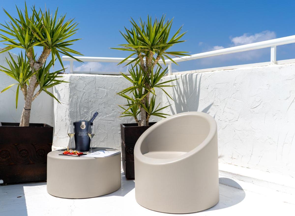 Hotel Muva Beach - Housity