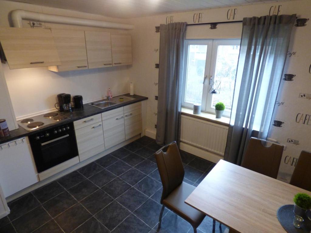 Apartmenthaus Geniusbank EL - Housity