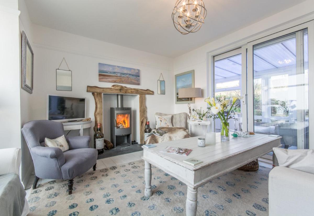 Creagle, Sennen Cove - Housity
