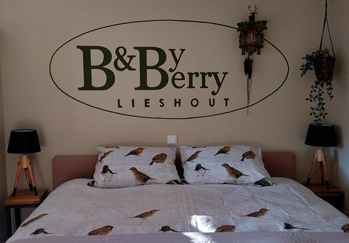 B&BbyBerry - Housity