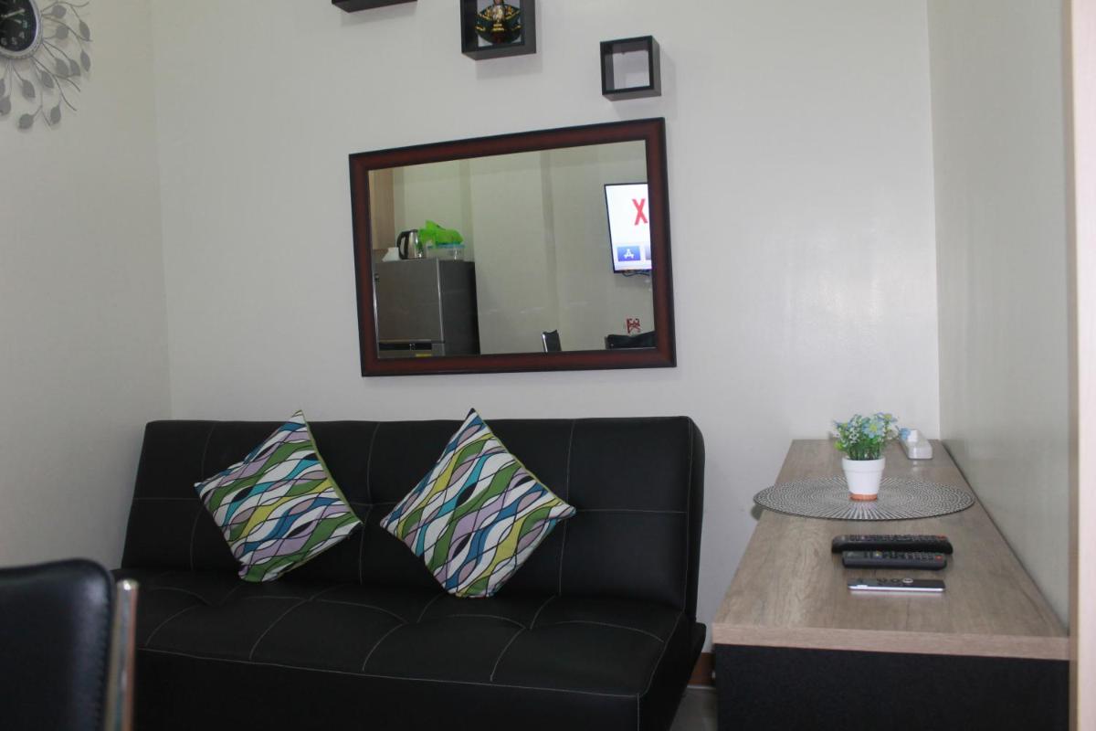 Suitetrails - Field Residences at the back of SM CITY SUCAT, Parañaque City